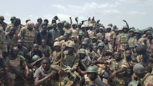 Nigerian troops in a group photo with General Buratai