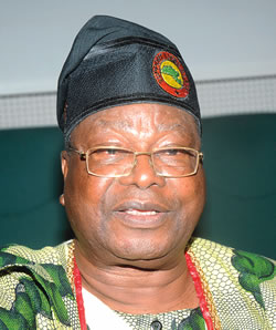Oba Sikiru Adetona