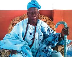 Oba Omisakin: dies
