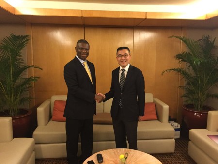 Dakuku Peterside and Singpore MPA's Andrew Tan