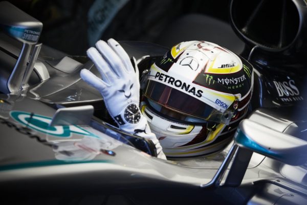 Lewis Hamilton stretches lead over Rosberg