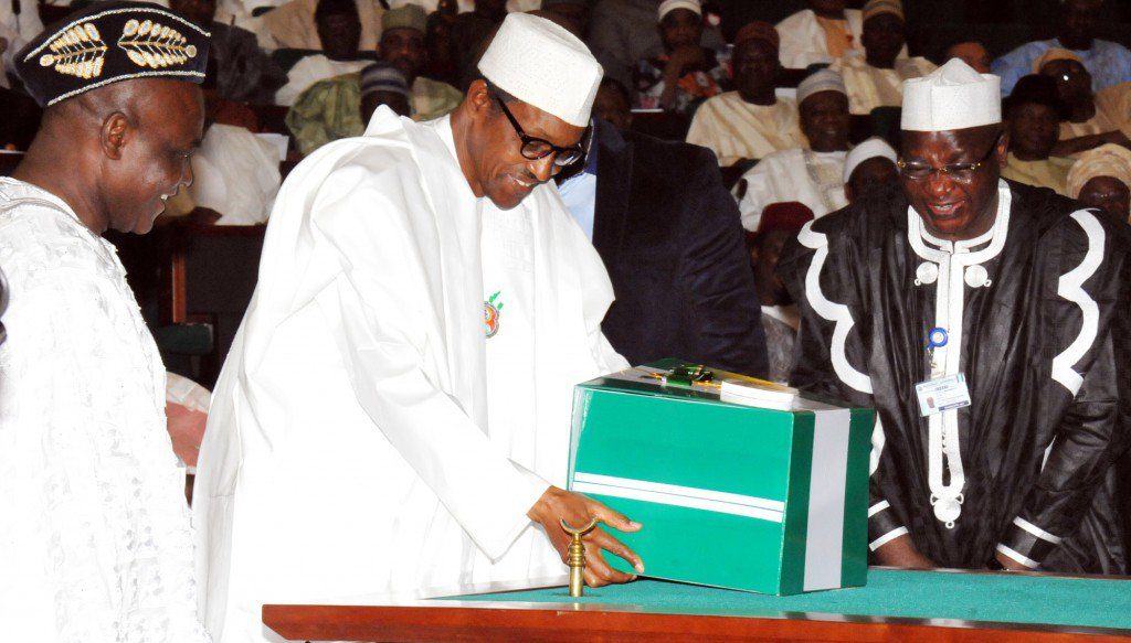 President Buhari lay the 2017 budget document on the table at the National Assembly