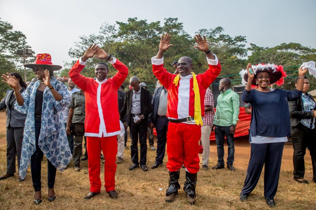 Mrs. Maryann Shaibu, wife of the Deputy Governor, Rt. Hon. Comrade Philip Shaibu, Deputy Governor, Governor Godwin Obaseki and his wife Mrs. Betsy Obaseki appreciating the children at the IDP Children Party