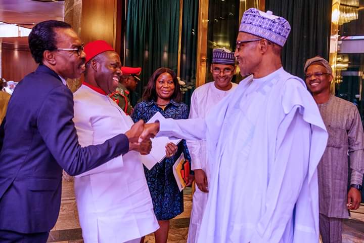 PHOTOS: Buhari receives briefing from Economic Advisory Council