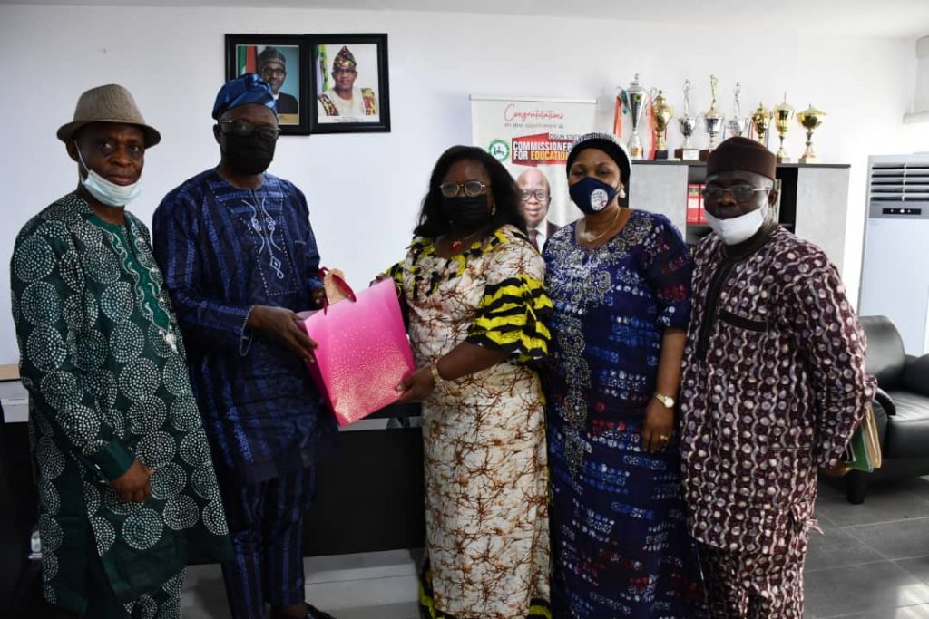 Chairman, Ogun Independent Electoral Commission, OGSIEC, Mr. Babatunde Osibodu (4th from right) during a chat with OGIS correspondent in his office at Oke-Ilewo, Abeokuta,