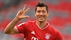 Robert Lewandowski: equals Bayern Munich icon Gerd Mueller's 40 goals record in 1971/1972.