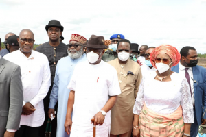 Governor of Rivers State, Nyesom Ezenwo Wike (middle); Deputy Governor of Rivers State, Dr. (Mrs.) Ipalibo Harry-Banigo (1st right); the Speaker of Rivers State House of Assembly Rt. Hon Ikuinyi-Owaji Ibani (2nd right) and former Senate President Senator Adolphus Wabara (3rd left) during the flag off of reclamation of 52 hectares of land for Abonnema and Obonoma towns on Wednesday.