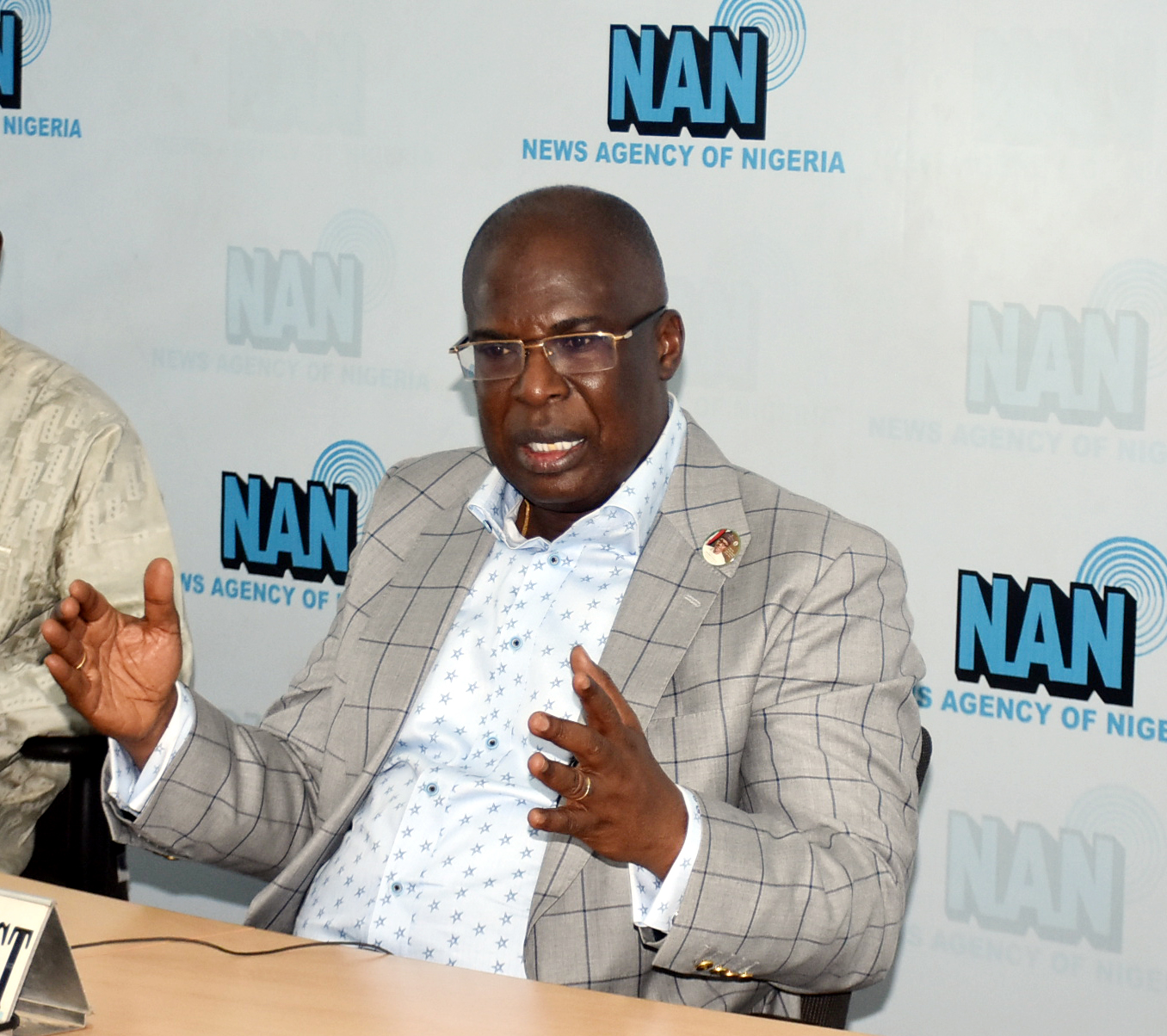 Why FG cannot support Niger Delta’s many artisanal crude refiners – Minister