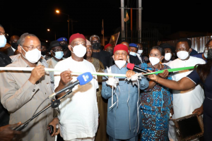 L-R: Chief Celestine Omehia, former Governor of Rivers State; Nyesom Ezenwo Wike, Governor of Rivers State; Sen. Theodore A Orji, former Governor of Abia State; Dr.(Mrs) Ipalibo Harry Banigo, Deputy Governor of Rivers State and Rt. Hon. Ikuinyi-Owaji Ibani, Speaker Rivers State House of Assembly during the inauguration of reconstructed Rumuigbo, Chief Johnson Amadi, Igbodo, Finima, Rumuopareli, Bauchi, Ohia and Isaac Boro streets in Old GRA, Port Harcourt on Tuesday night.