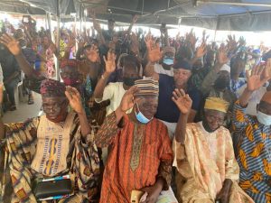 APC party leaders at the stakeholders’ meeting in Ojo LGA.