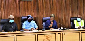 The Minister of Information and Culture, Alhaji Lai Mohammed (fourth from right), in a group photograph with members of Nigerians in Diaspora (NIDO), UK Chapter, when they visited him on Tuesday.
