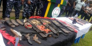 Weapons recovered from the suspects paraded by the Rivers Police Commissioner, Eboka Friday