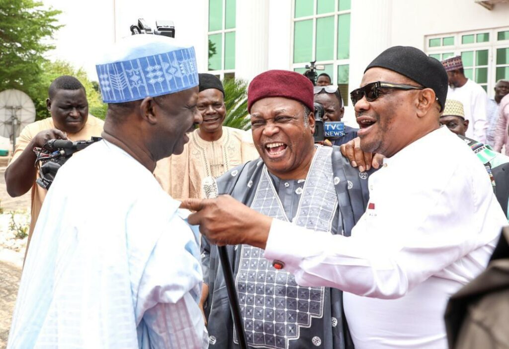 Picture: L-R: Former governor of Gombe State, Dr Ibrahim Hassan Dankwambo; Taraba State governor, Darius Ishaku and Governor of Rivers State, Nyesom Ezenwo Wike after the latter's consultation meeting with PDP leaders and delegates in Jalingo, Taraba State on Thursday.