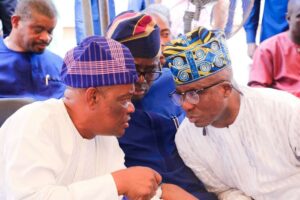 L-R: Governor of Rivers State, Nyesom Ezenwo Wike; Governor of Oyo State, Oluseyi Makinde and the Chairman of the Peoples Democratic Party in Ogun State, Dr Sikirulai Ogundele, during Governor Wike's consultation meeting with PDP delegates in Abeokuta on Saturday.