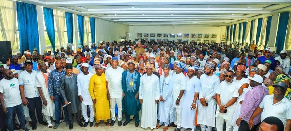 The State Executives of MACBAN, along with national leaders and hundreds of Fulanis, representing all 21 LGAs of Kogi State, visited the Government House to pledge their unwavering support for the Bello-led administration and the APC's flag bearer on Saturday