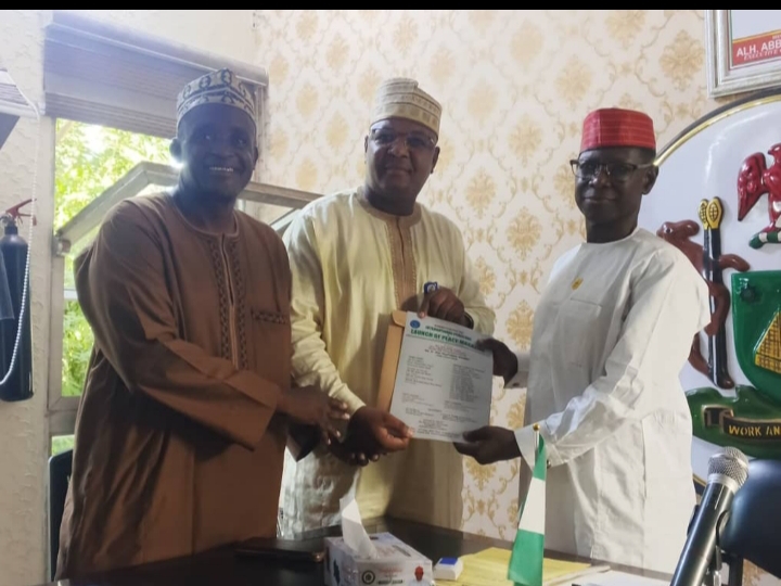 Dantiye received members of the Committee for International Peace Day and launch of Peace Magazine headed by the Managing Director of Radio Kano, Comrade Hisham Habib