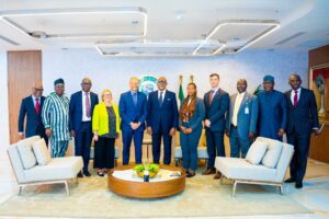 Governor Abiodun received the American Consul General to Nigeria, Mr. Will Stevens, who led a 5-man delegation on a courtesy call in his office at Oke-Mosan Abeokuta on Wednesday