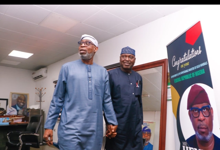 Ekiti State Governor, Biodun Oyebanji (right) during a working visit to the Honorable Minister of Solid Minerals Development, Dr. Dele Alake at the Ministry of Solid Minerals Development office in Abuja, on Novemeber 20, 2023.