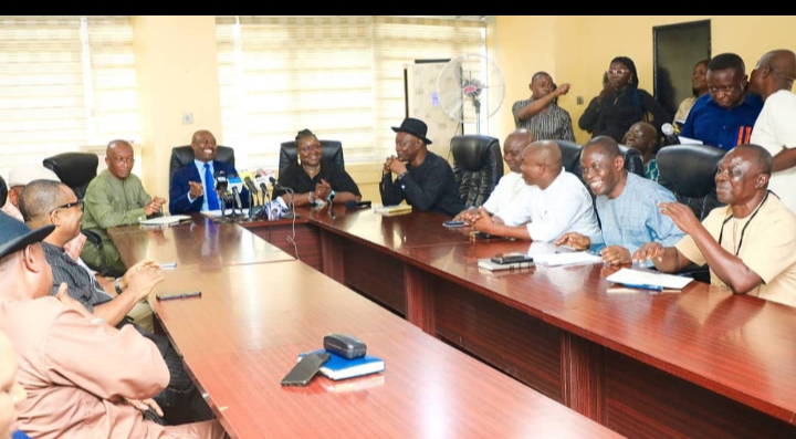 A cross section of Government officials Journalists at press briefing yesterday