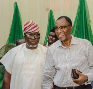 Senator Gbenga Daniel with Ogun NUJ Chairman,Com Akinwale Olanrewaju