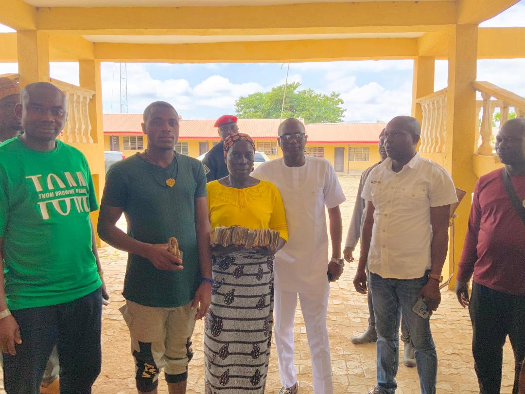 Security and government officials in Kogi paraded kidnappers.jpg