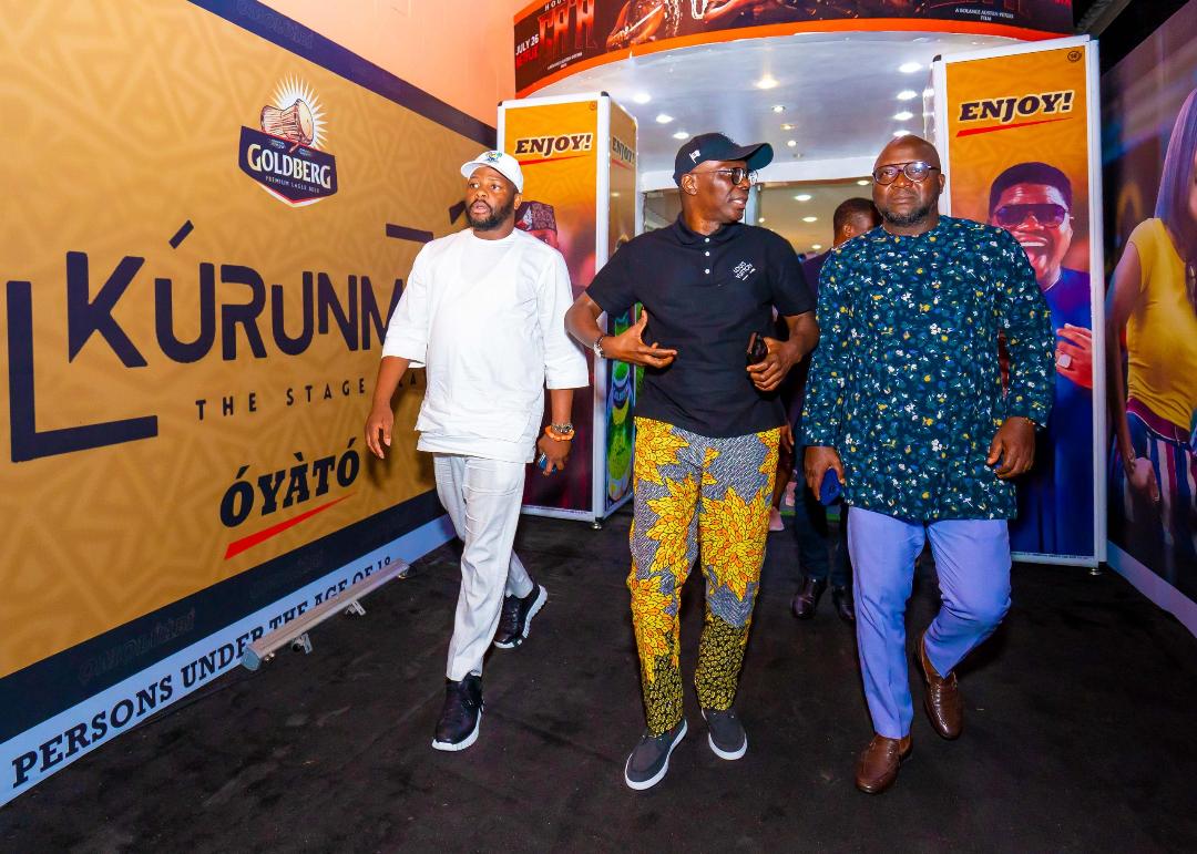 Governor of Lagos State, Mr. Babajide Sanwo-Olu (middle); his Special Advisers, Tourism, Arts and Culture, Mr. Idris Aregbe (left), and Media & Publicity, Mr. Gboyega Akosile (right) during the staging of ‘Kurunmi’ at Terra Kulture, Victoria Island, on Sunday, 29 September 2024