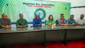 Chairperson of Port Harcourt Branch of Nigerian Bar Association (NBA), Cordelia U. Eke (middle); flanked by other branch chairmen, during a press conference in Port Harcourt