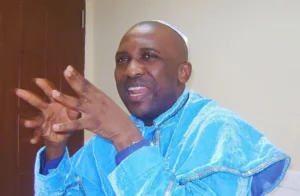 Primate Elijah Ayodele.jpg