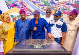 Secretary to the Lagos State Government, Barr. ‘Bimbola Salu-Hundeyin; Deputy Governor, Dr. Obafemi Hmazat; Governor of Lagos State, Mr. Babajide Sanwo-Olu; member of the State House of Assembly, Hon. Desmond Elliot; Special Adviser to the Governor on Infrastructure, Engr. Olufemi Daramola and Chairman, APC Lagos, Pastor Cornelius Ojelabi during the commissioning of the newly constructed Abiola Onijemo link road with bridge in Ogba, on Monday, 09 December 2024