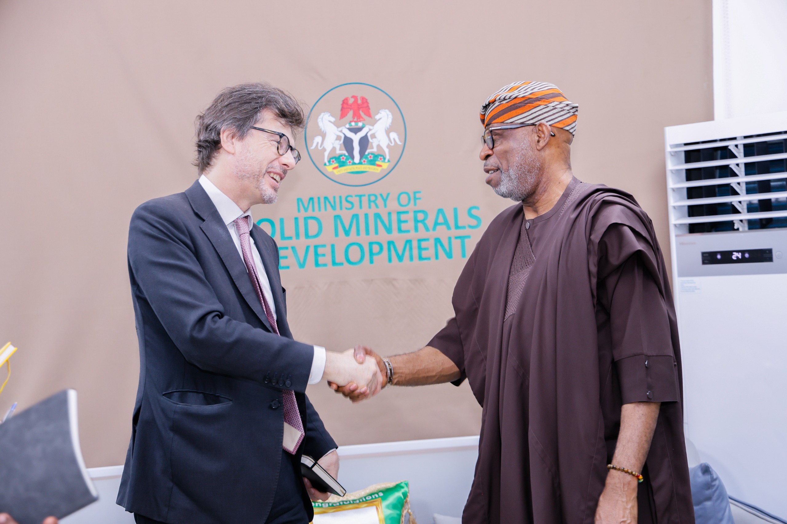 Dr Dele Alake, right, and the British Deputy High Commissioner to Nigeria, HE Jonny Baxter.jpg
