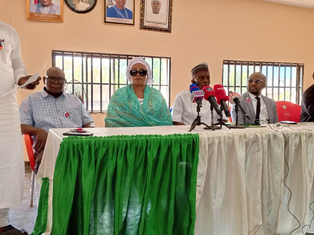 Officials of Nasarawa State government at the briefing on Thursday.jpg