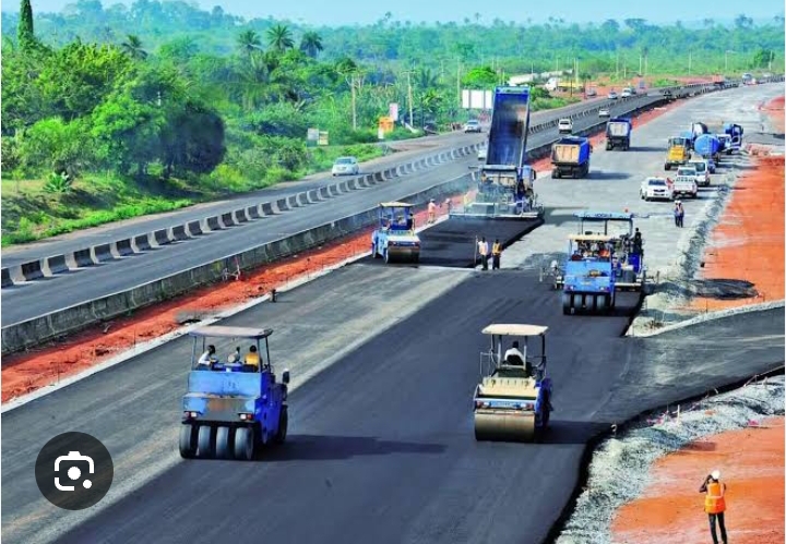 File: A road project