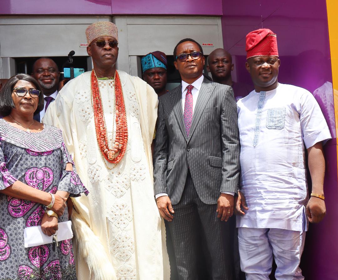 The Dean, Faculty of Management Sciences of Ladoke Akintola University of Technology, Professor Abiola Idowu; the Soun of Ogbomosho land, Oba Ghandi Olaoye; National Head of Sales, First City Monument Bank (FCMB), Mr. Emmanuel Comla and Chairman of Ogo-Oluwa Local Government, Honourable Seun Ojo, during the commissioning of the new FCMB branch in Ogbomosho, Oyo State.