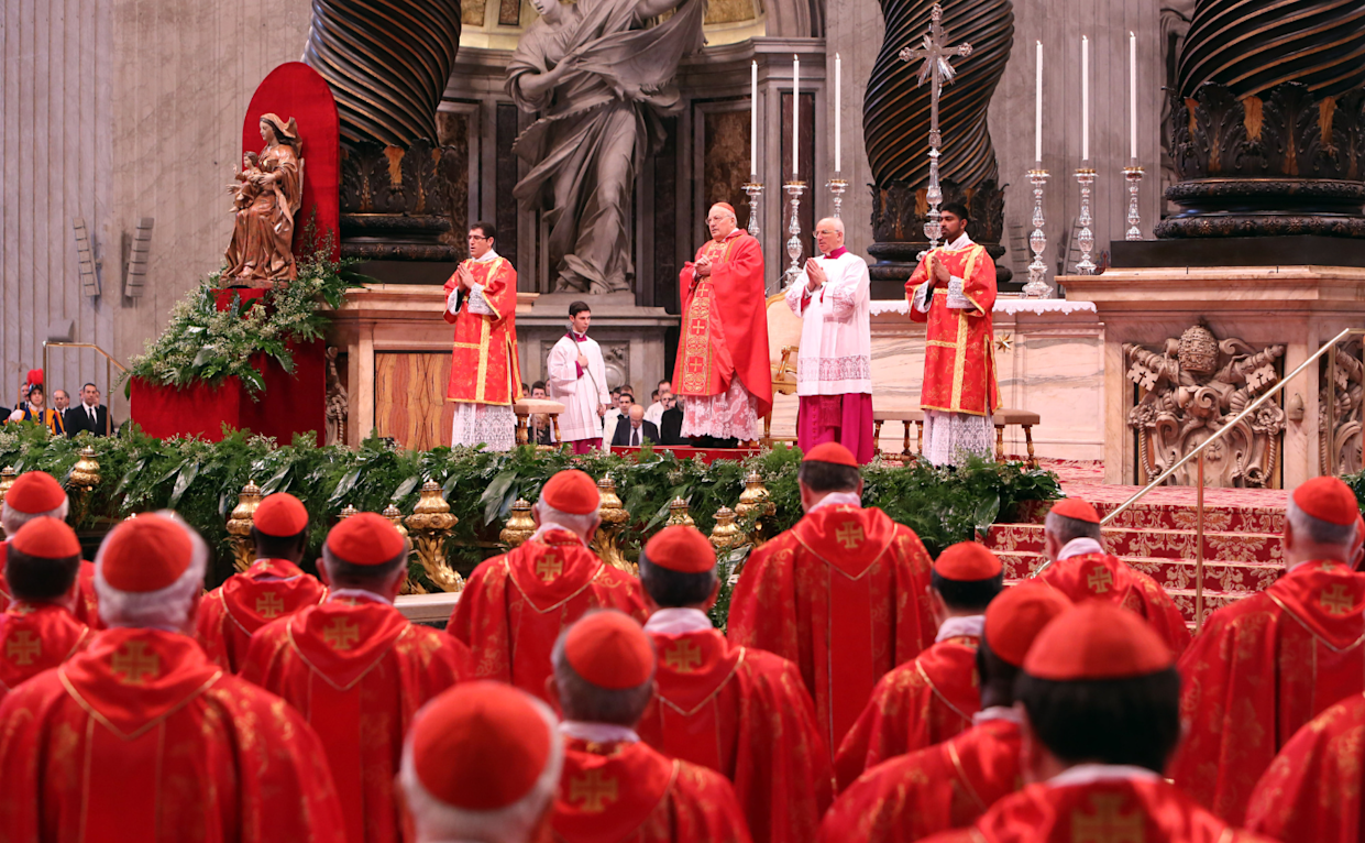 Conclave to choose the Pope begins2