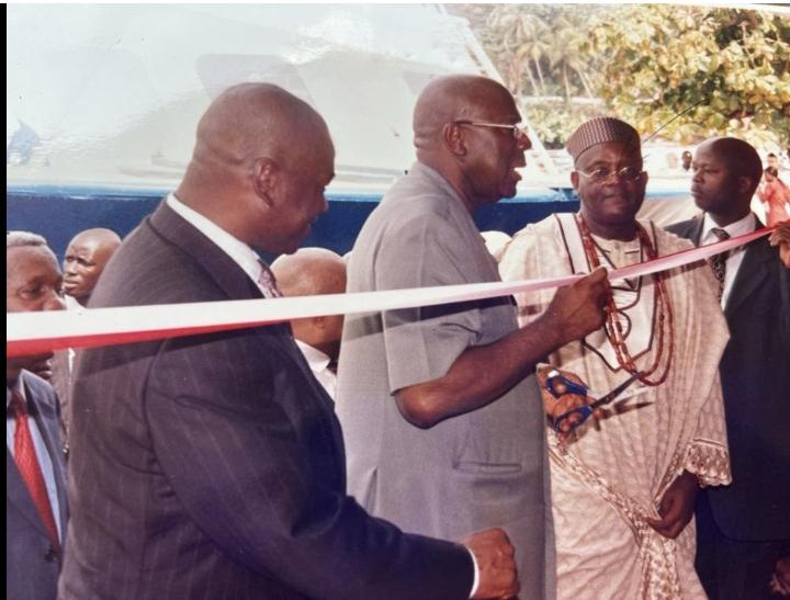 Chieft Tony Chinyere and others at a project commissioning ceremony