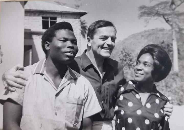 Christopher Kolade, Howard Vernon and Elsie Olusola on the set of the film "Taiwo Shango" in Ilawe, 1965.