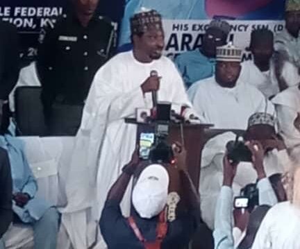 Senator Jibrin addressing the beneficiaries of the scholarship at Yusuf Maitama Sule Federal University of Education, Kano, on Monday