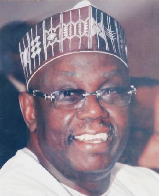 Dan Agbese