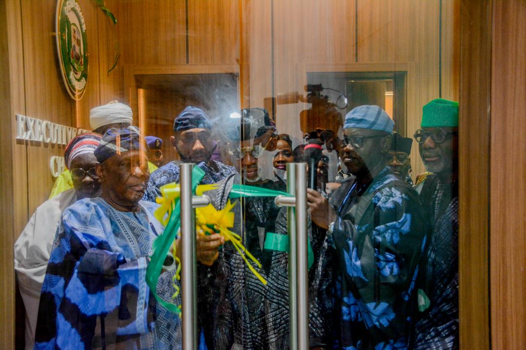Governor Dapo Abioun, former Governor Osoba and others
