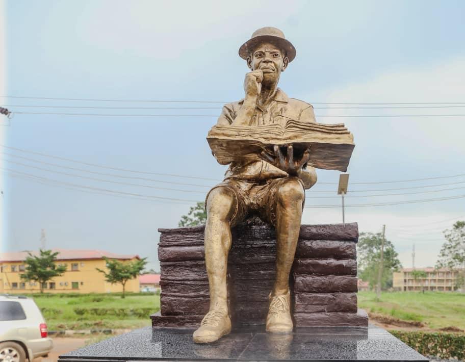 The statue of Tai Solarin