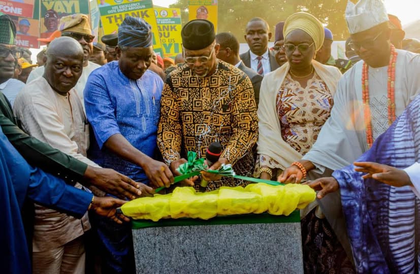 Gov Abiodun commissioning the road