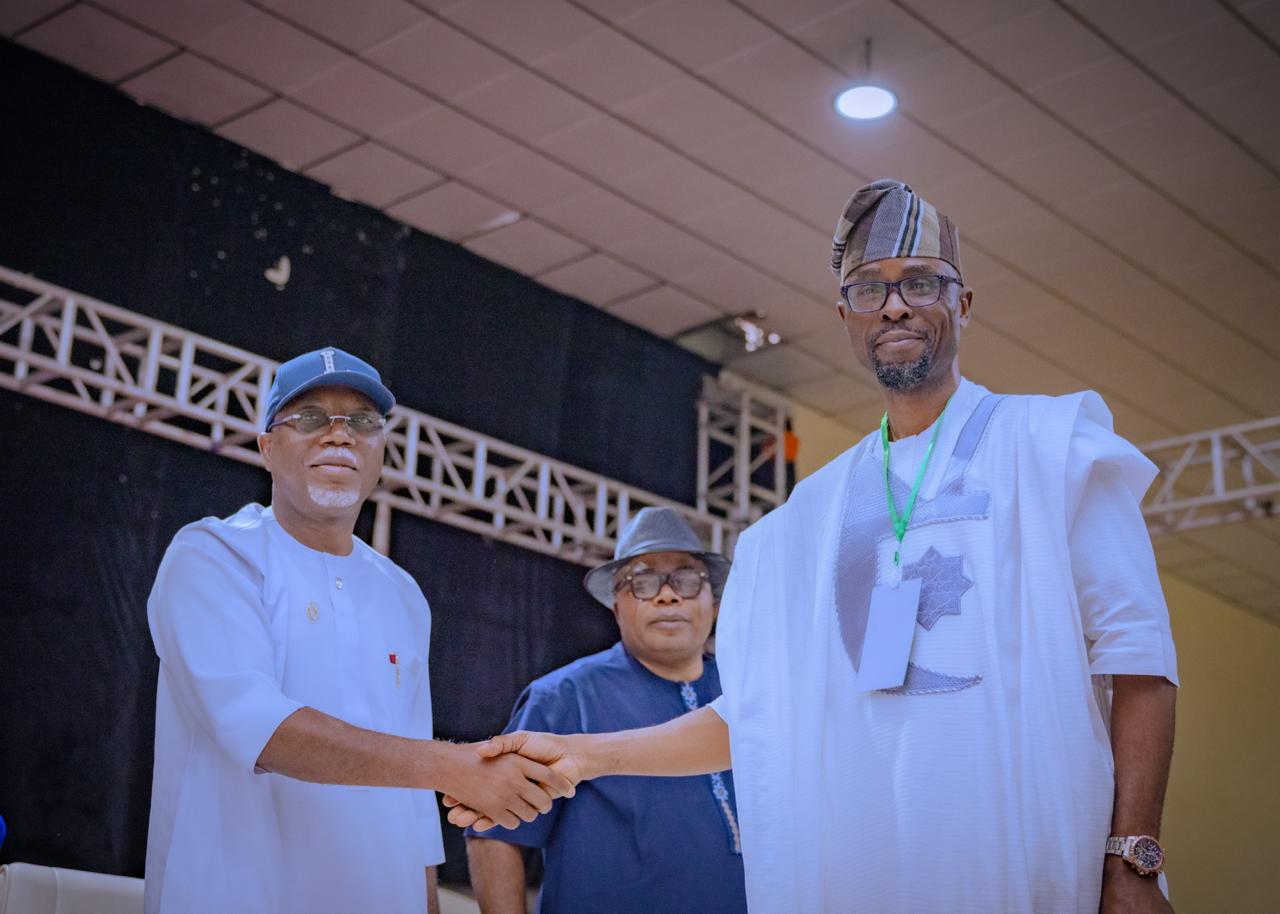 Gov Lucky Aiyedatiwa and Kolawole Babatunde ,APC Chairman