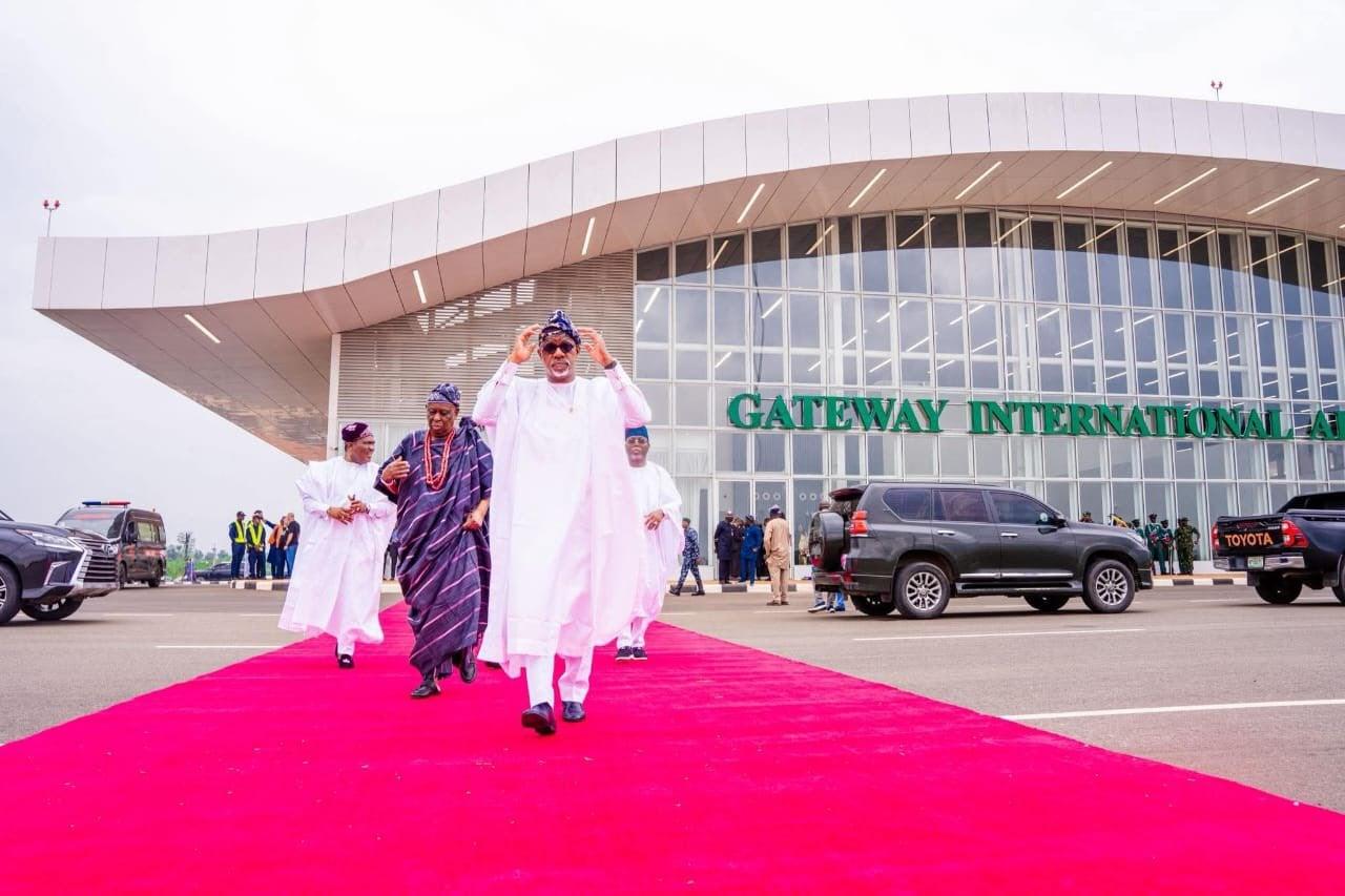 File. Governor Abiodun, former Ogun State Governor, Segun Osoba and others at the Gateway Airport