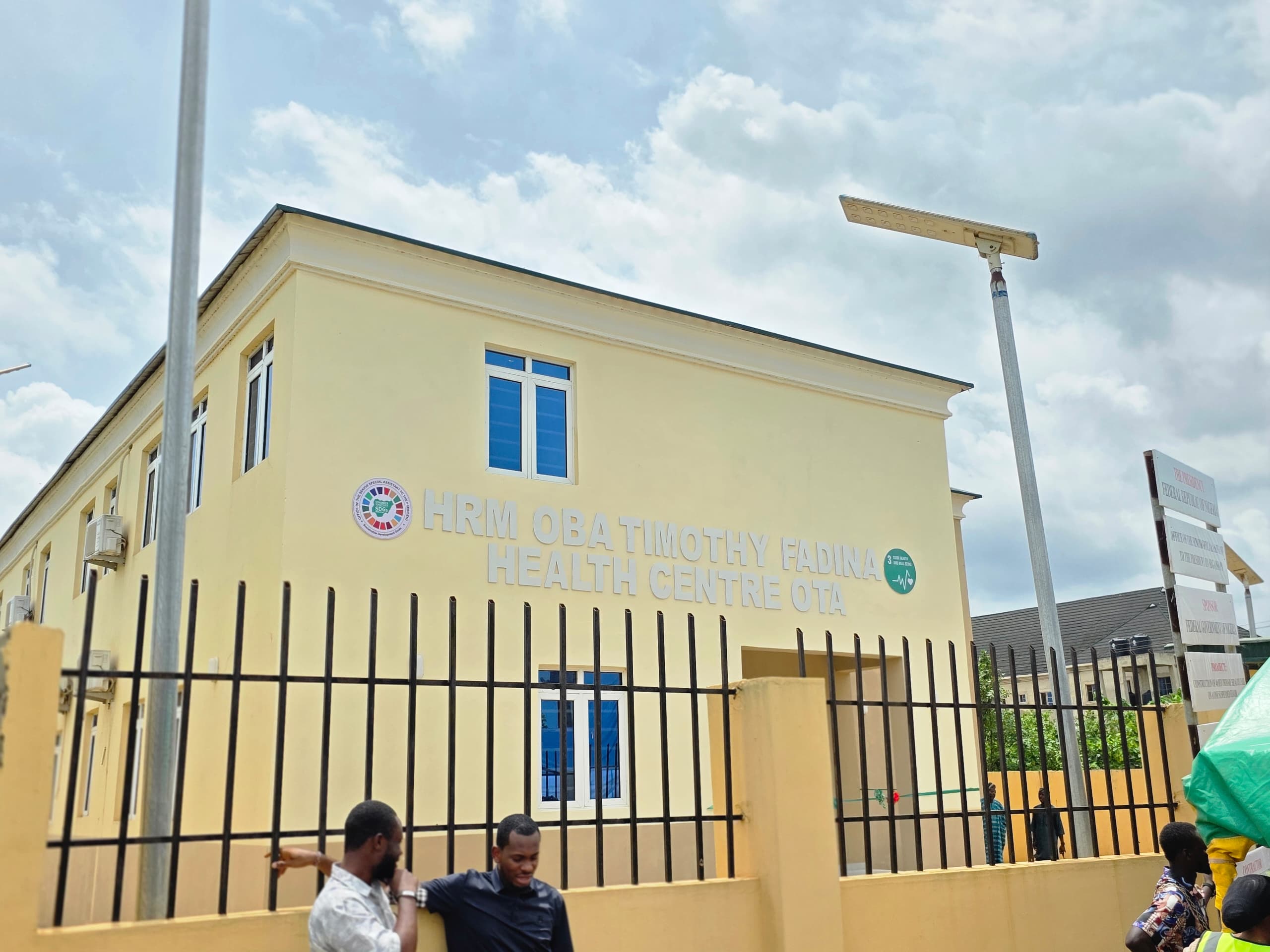 OSSAP-SDGs delivers 40-bed PHC, police headquarters in Ogun
